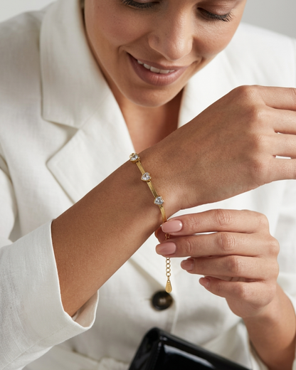 Maestra Amora 18k gold-plated radiant heart snake chain bracelet, romantic waterproof heart jewelry.