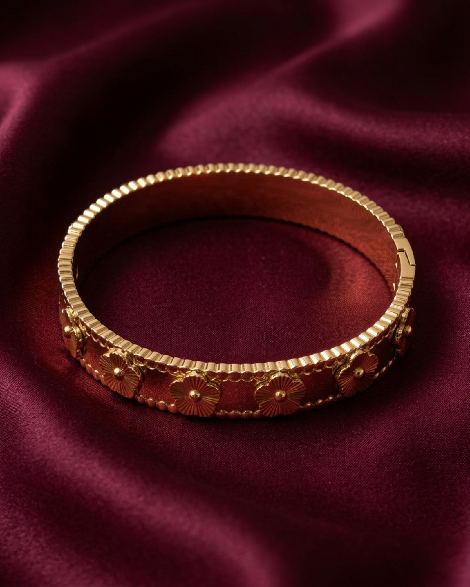 Maestra Flora Radiant Bloom 18k gold-plated floral bangle, feminine anti-tarnish jewelry for spring styling.