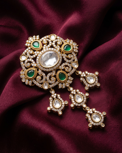 Royal Nizam Polki Brass Brooch - Green