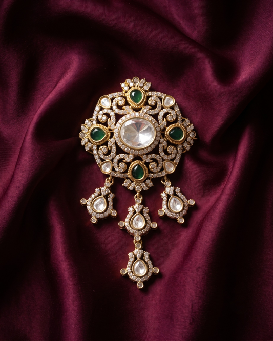Royal Nizam Polki Brass Brooch - Green
