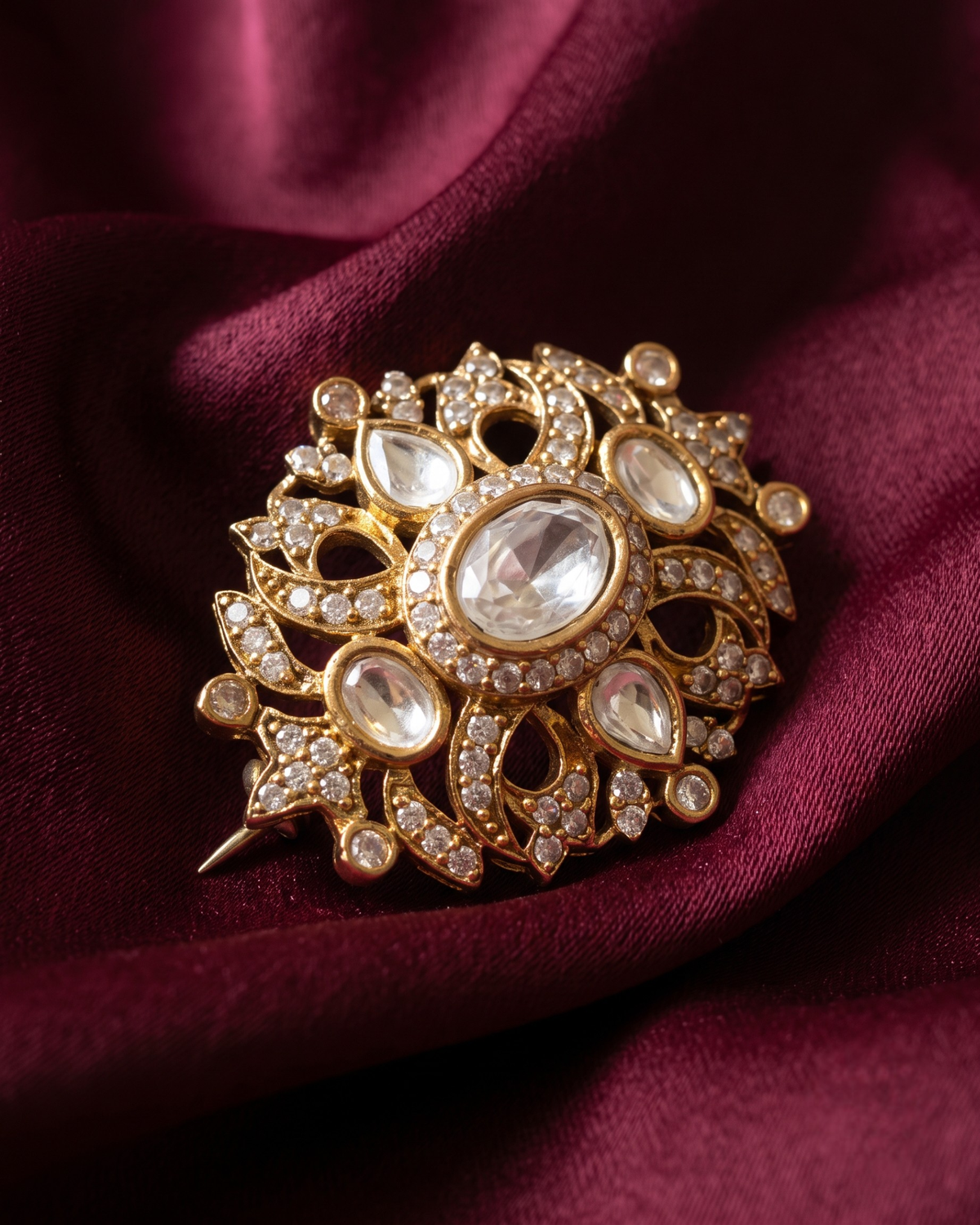Noor Petit Polki Brooch - White