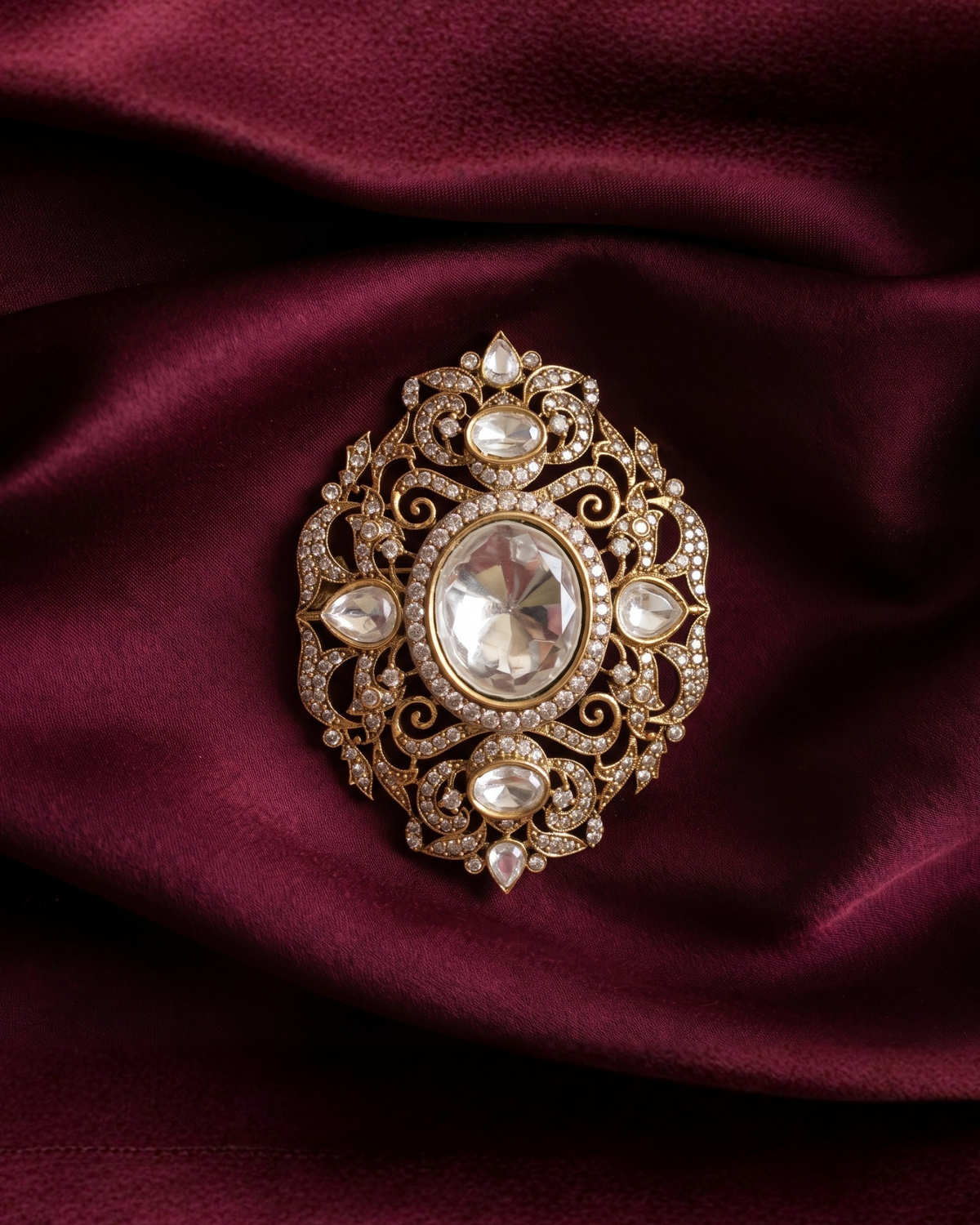 Oval Polki Medallion Brooch