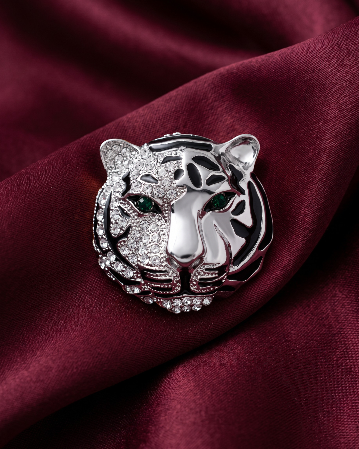 Royal Tiger Face Crystal Brooch - Silver
