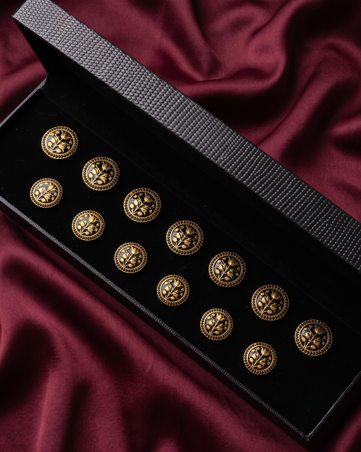 Midnight Tulip Meenakari Button Set