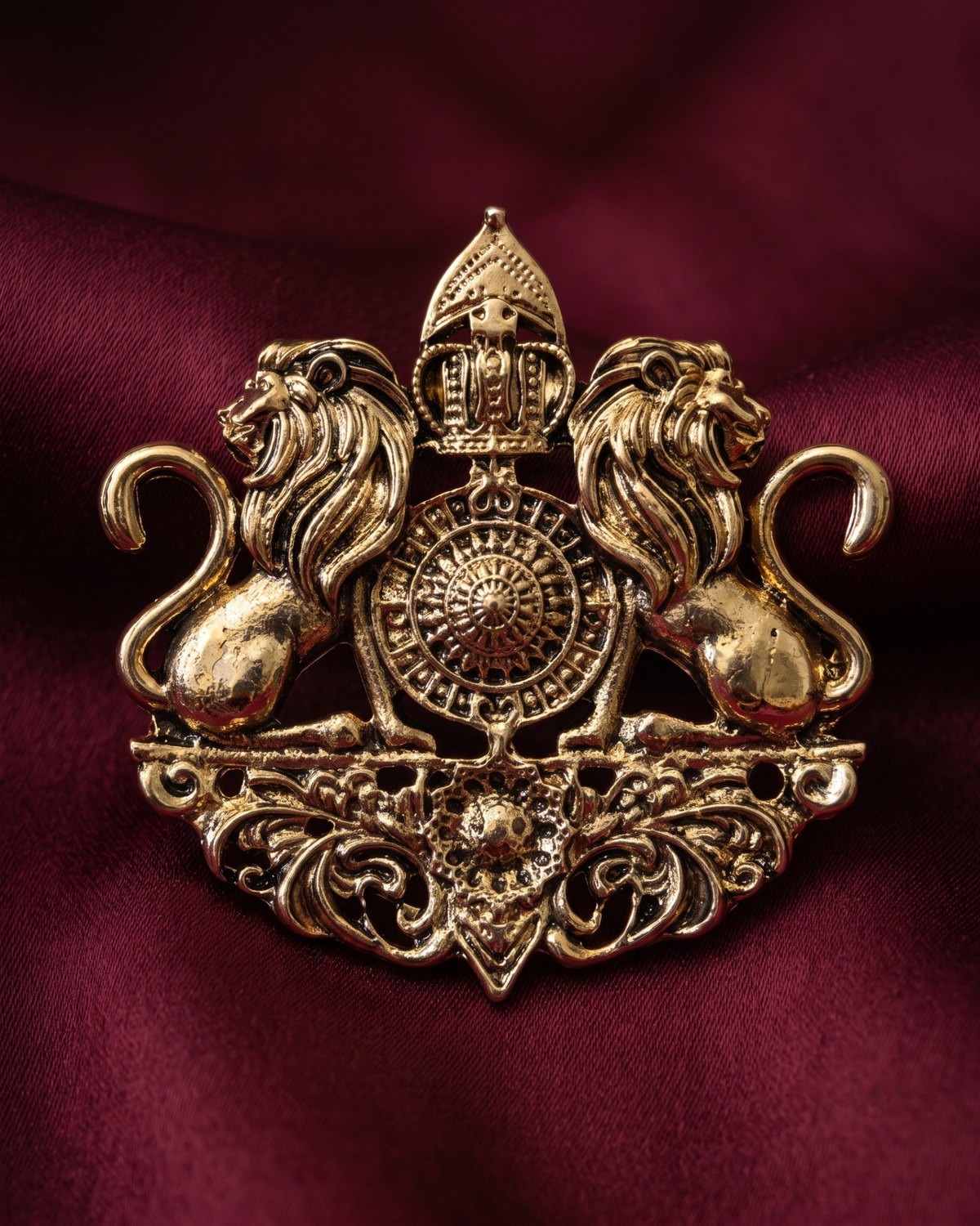 Lion & Sun Wheel Brooch & Metal Button Set