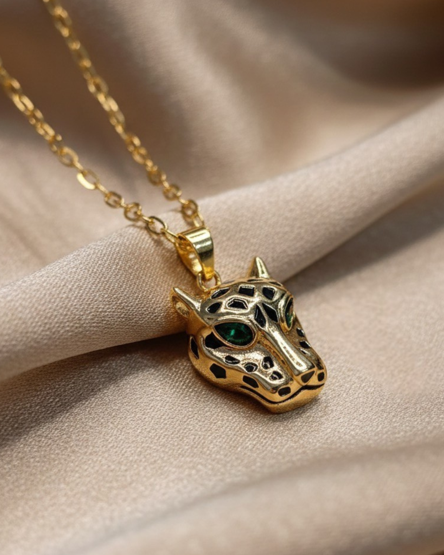 Maestra Panthera 18k gold-plated panther link necklace for women, bold animal-inspired luxury jewelry, waterproof.