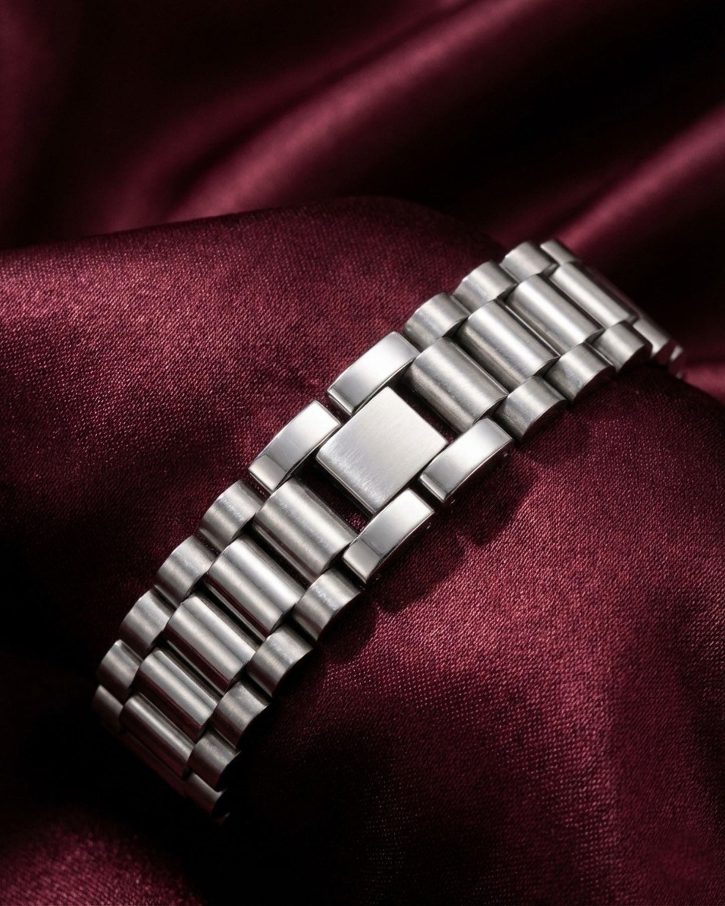 Maestra Regalia silver-tone stainless steel watchlink bracelet, anti-tarnish waterproof lifestyle jewelry.