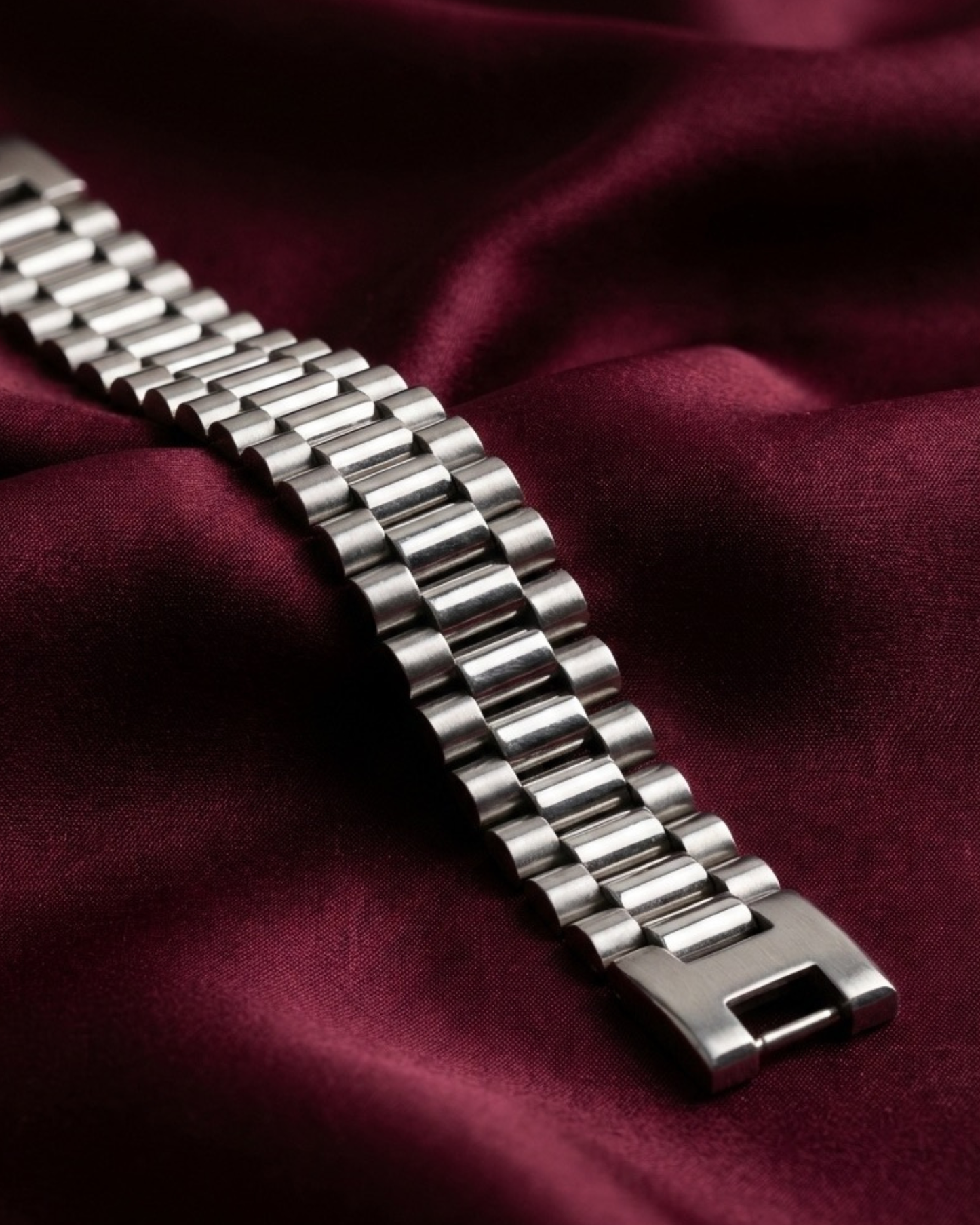 Maestra Regalia silver-tone stainless steel watchlink bracelet, anti-tarnish waterproof lifestyle jewelry.